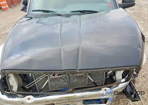 2001 Dodge Ram 2500 z USA, uszkodzony, nr VIN 1B7KF23Z71J612379